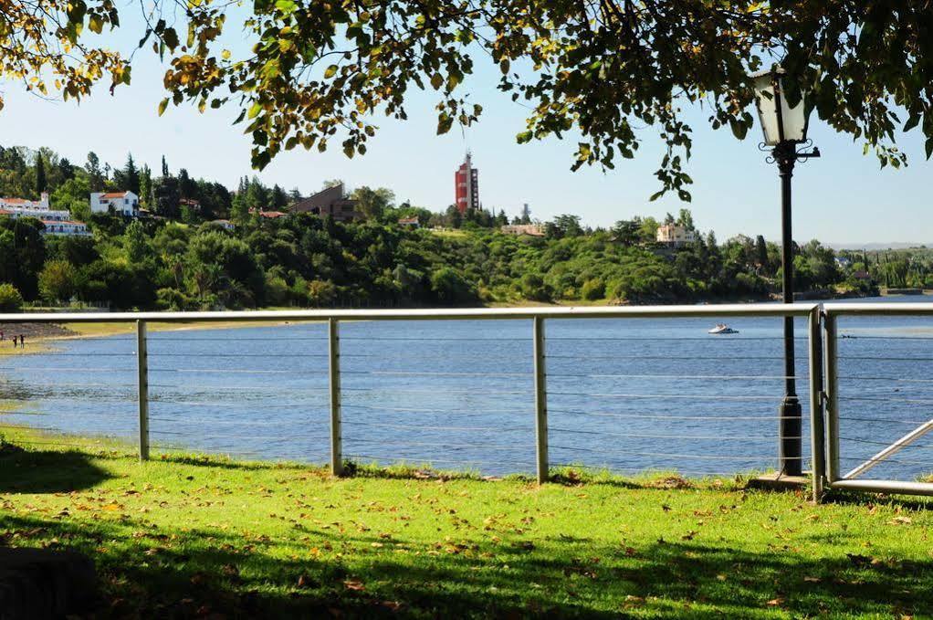 Hostal De La Costa Villa Carlos Paz Eksteriør bilde